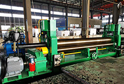 W11S-16×3200上輥萬能卷板機(jī)